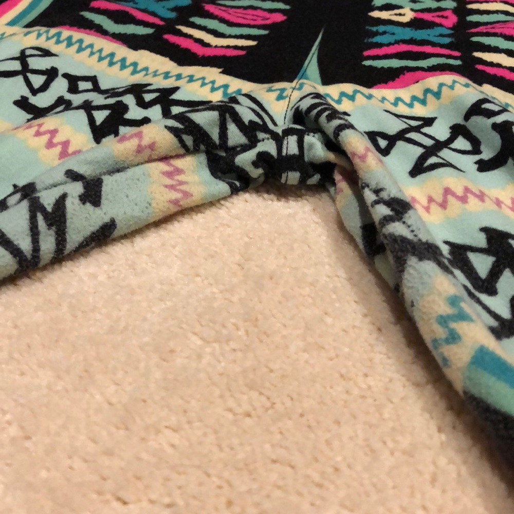 LuLa Roe TC - Picture 5 of 7